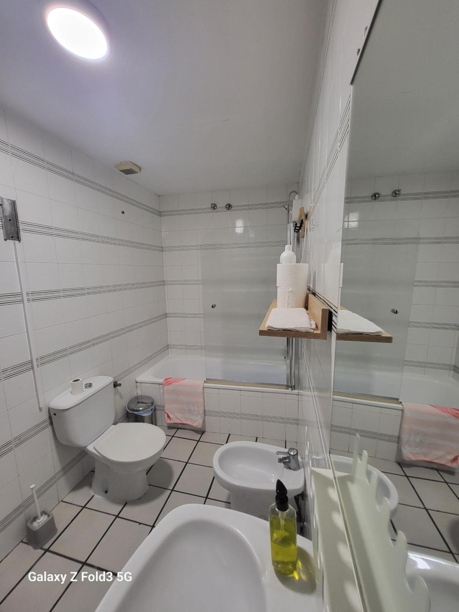 Habitacion Muy Centrica. 그라나다 외부 사진